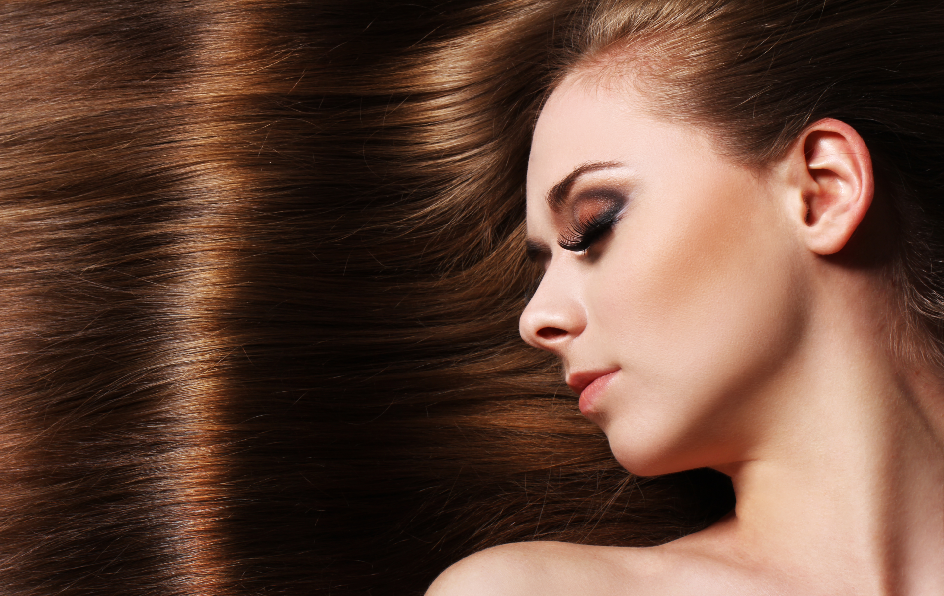 Hair Perfume: The Ultimate Guide to Keeping Your Hair Smelling Divine